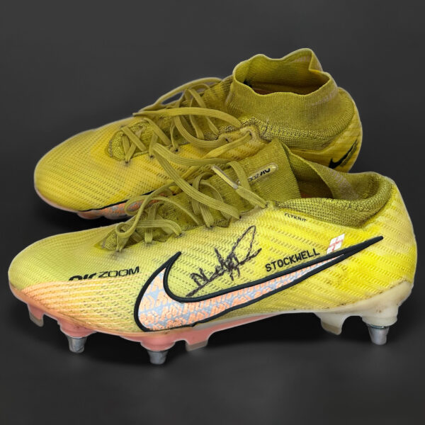 SIGNED NIKE MERCURIAL SUPERFLY FOOTBALL BOOTS FROM SEASON 2022/2023 - Image 2